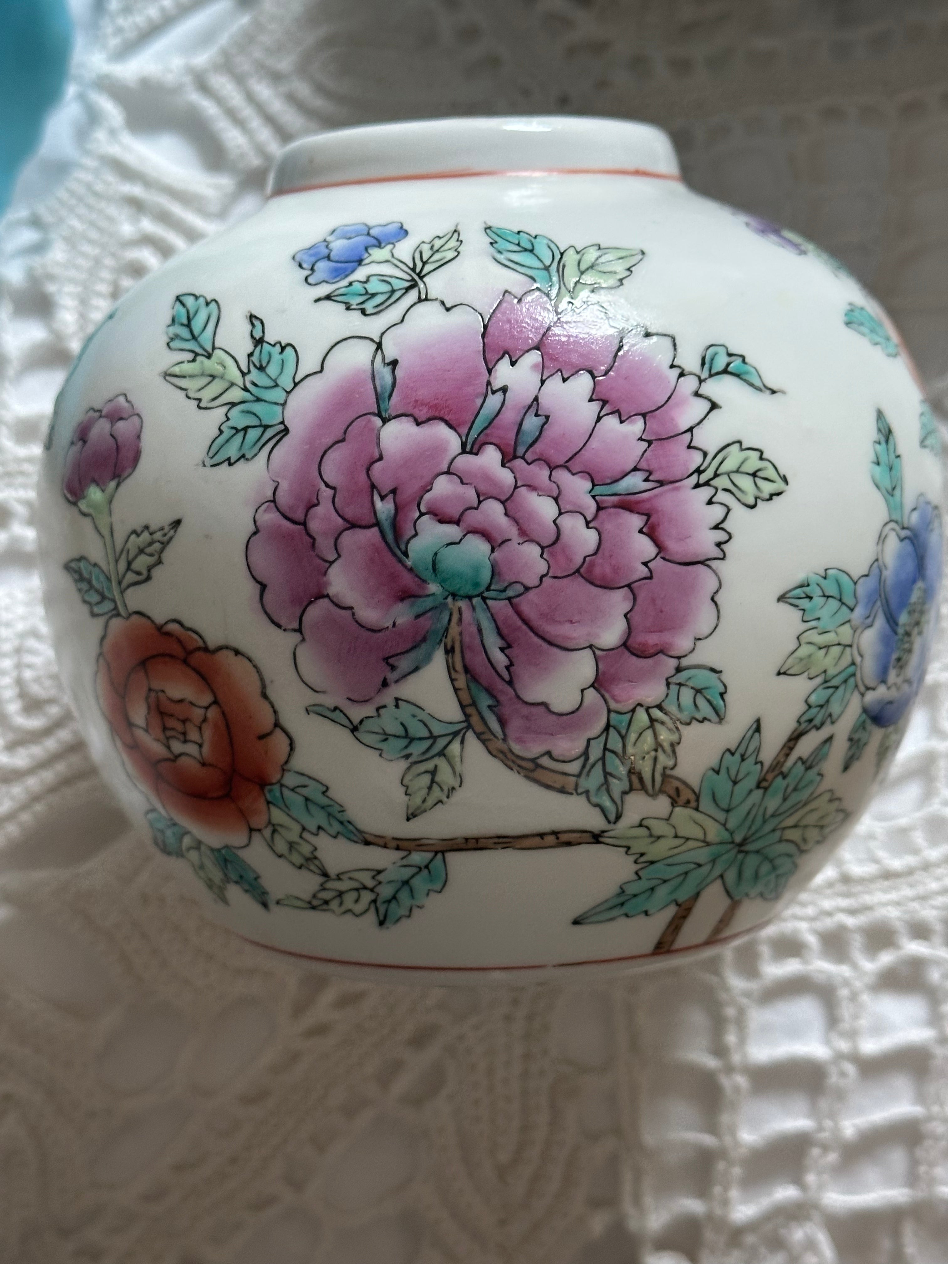 Vintage Famille Rose Floral Ginger Jar