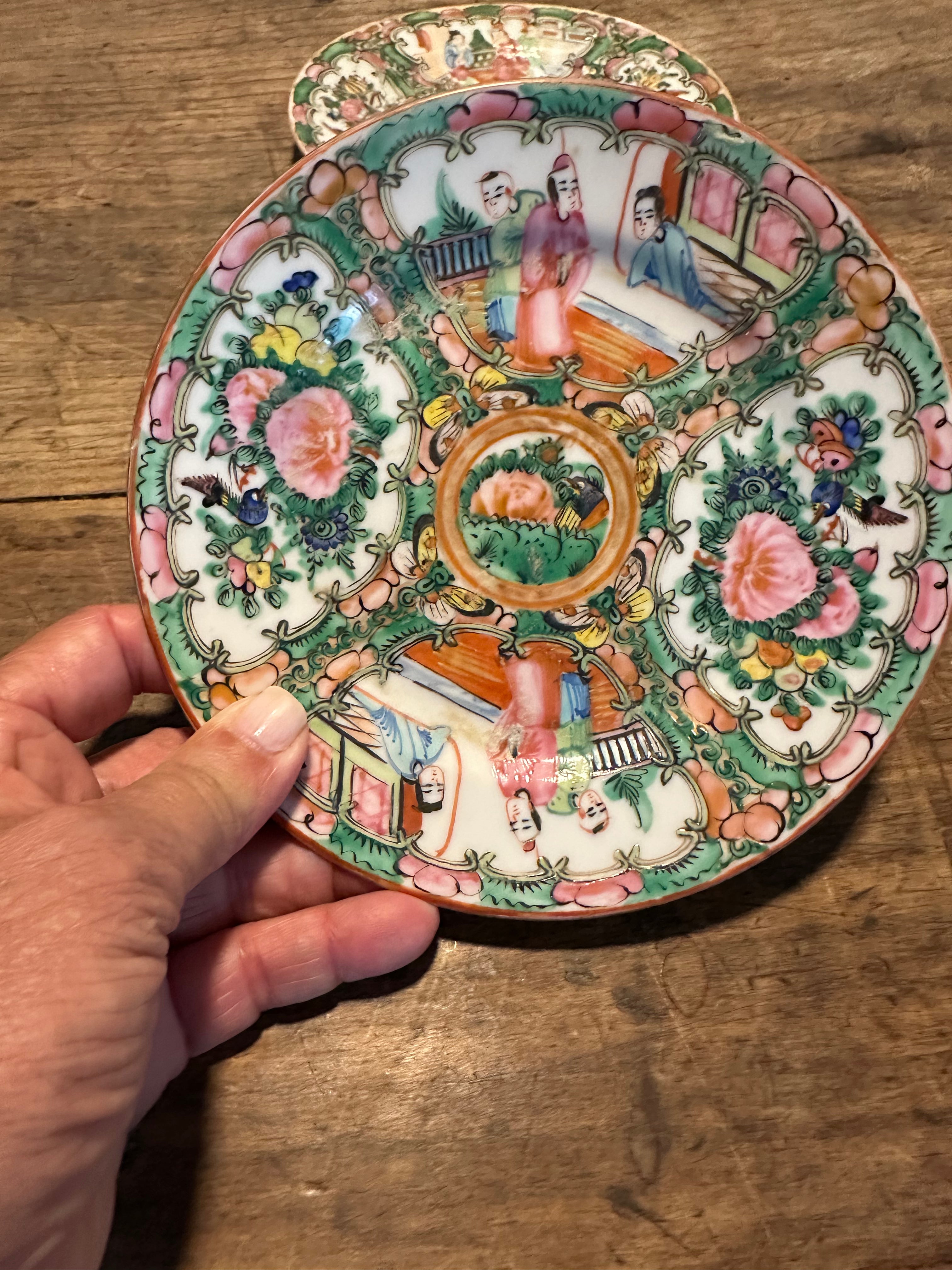 Antique Rose Medallion Small Plate – 6 Inches