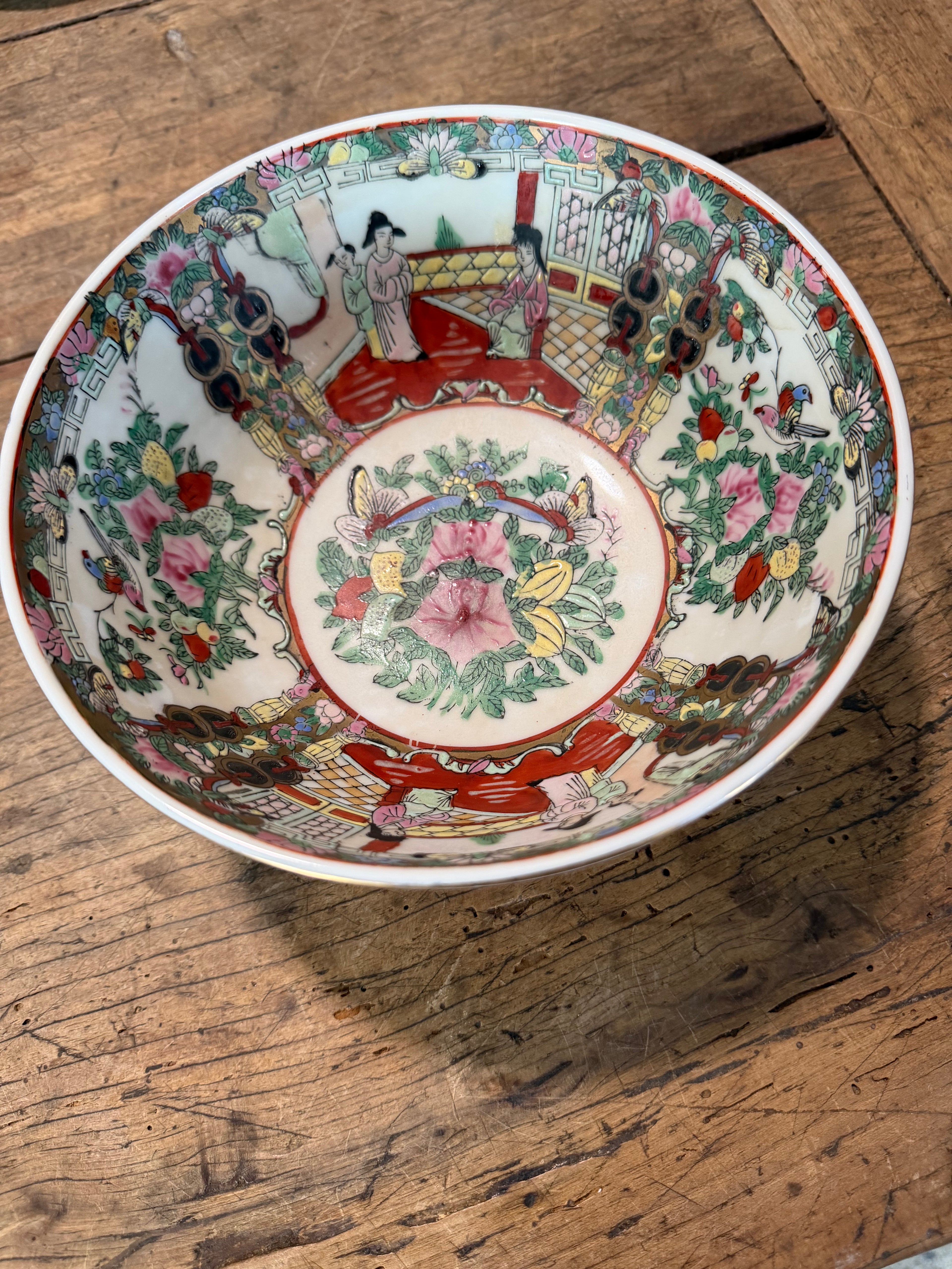 Vintage Rose Medallion Porcelain Bowl with Black Medallion Detail – 8"