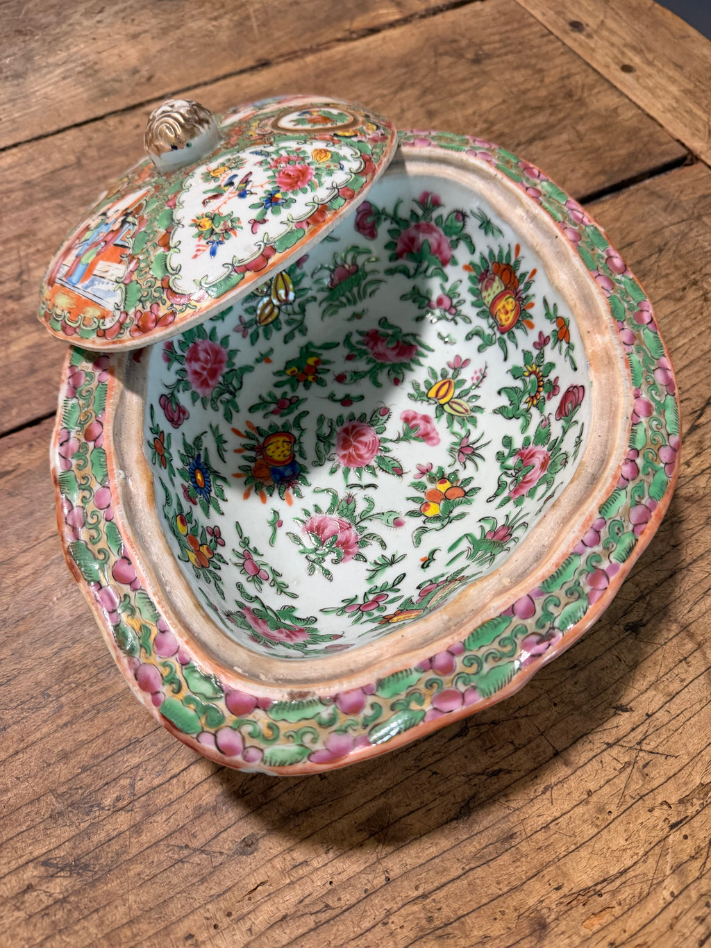 Antique Rose Medallion Covered Serving Dish | 10.5"