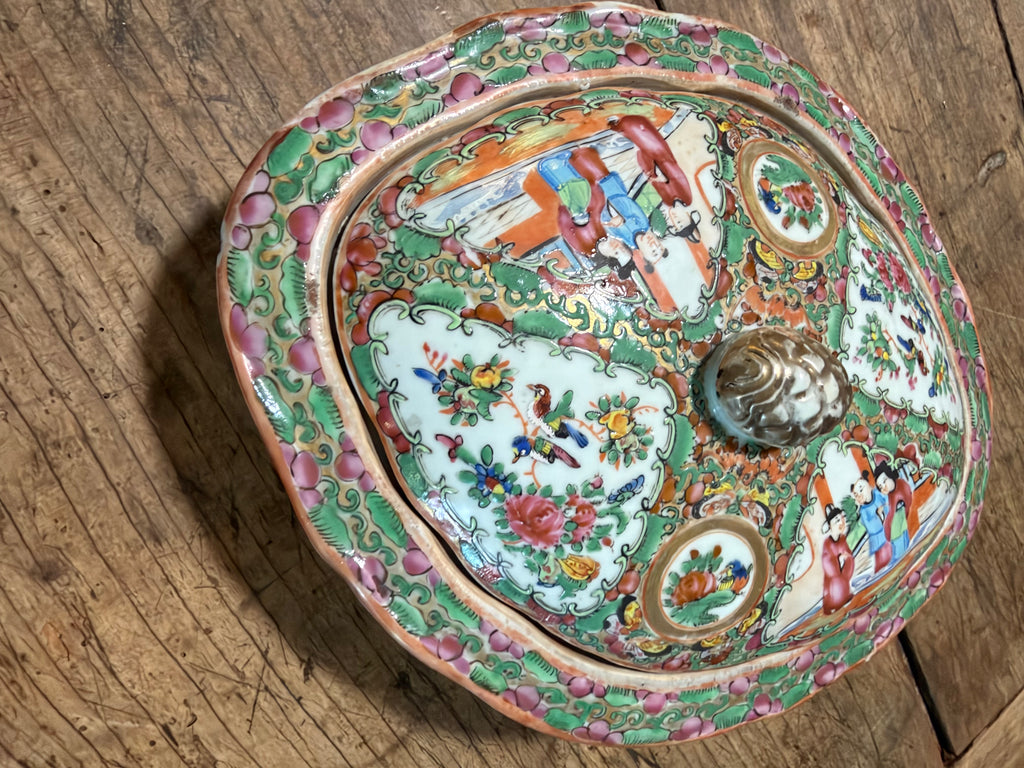 Antique Rose Medallion Covered Serving Dish | 10.5"