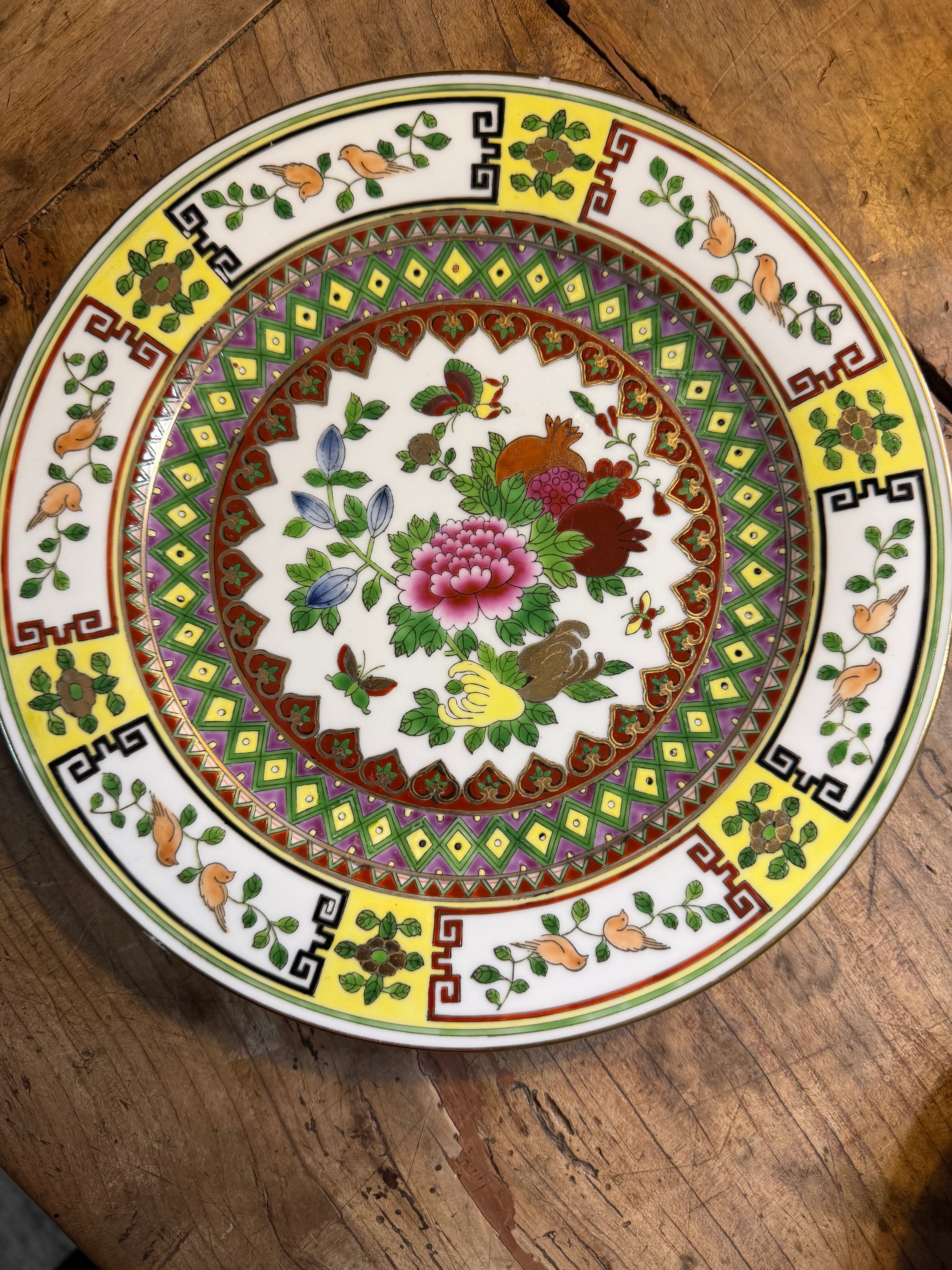 Vintage Jingdezhen Chinese Porcelain Butterfly & Floral Plate – Circa 1970–1990 – 10 Inch