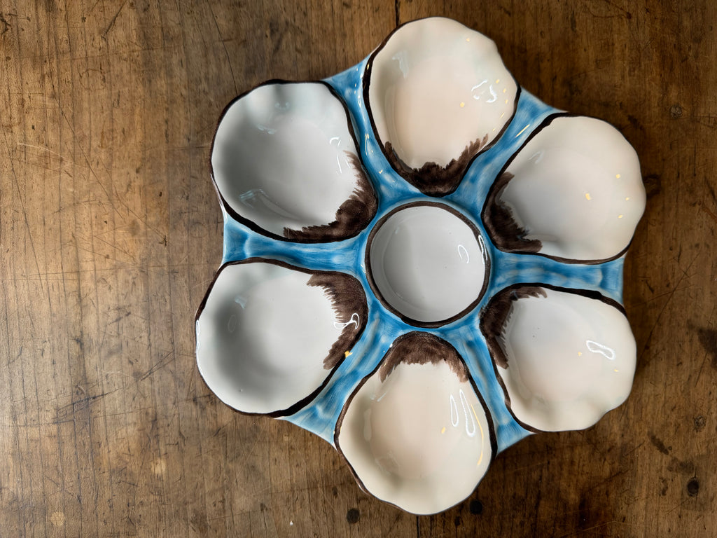 Adigails Portugal Oyster Plate – Light Blue & Brown, 8.75"