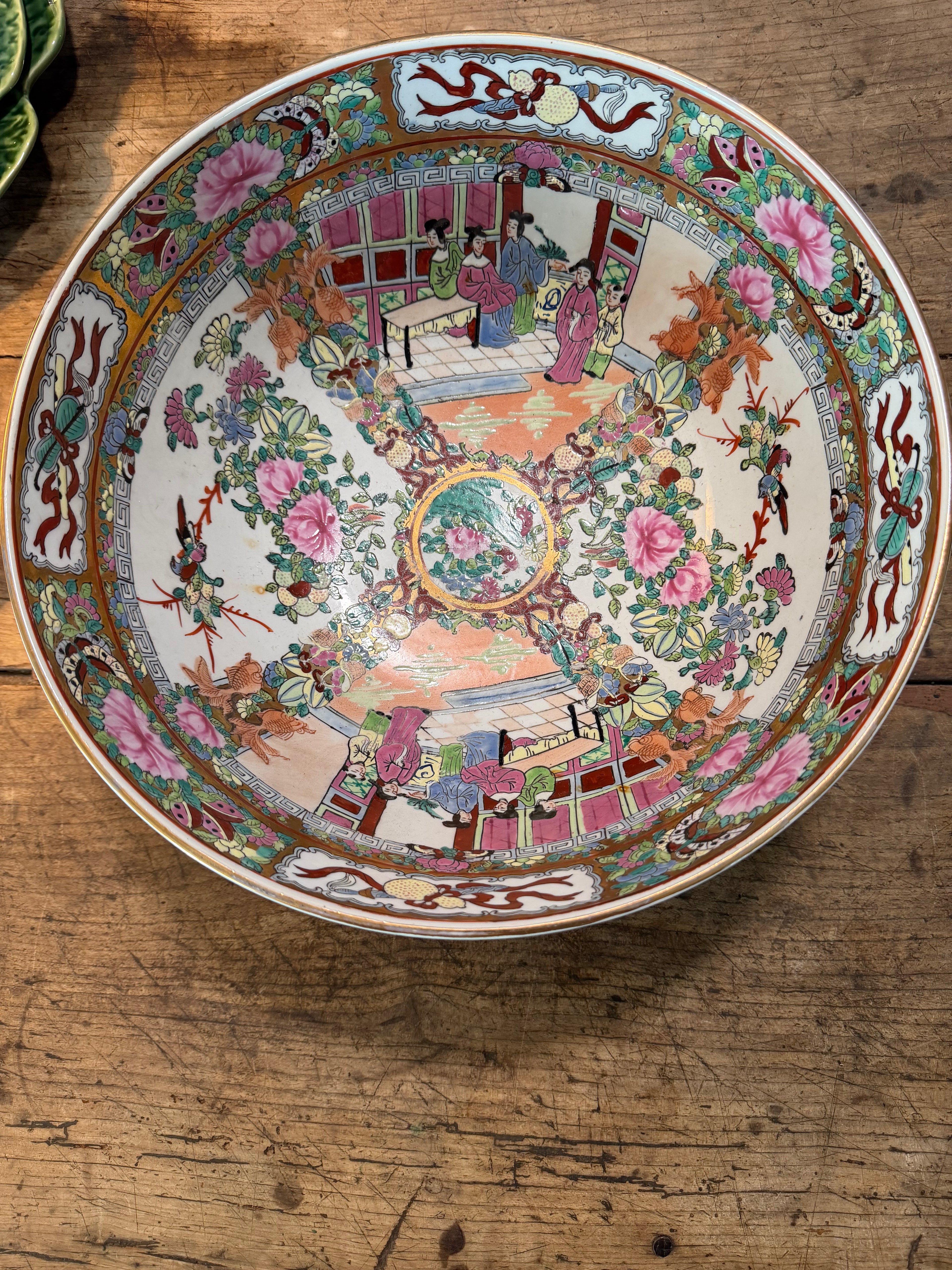 Vintage Rose Medallion Punch Bowl – 13.5 Inches