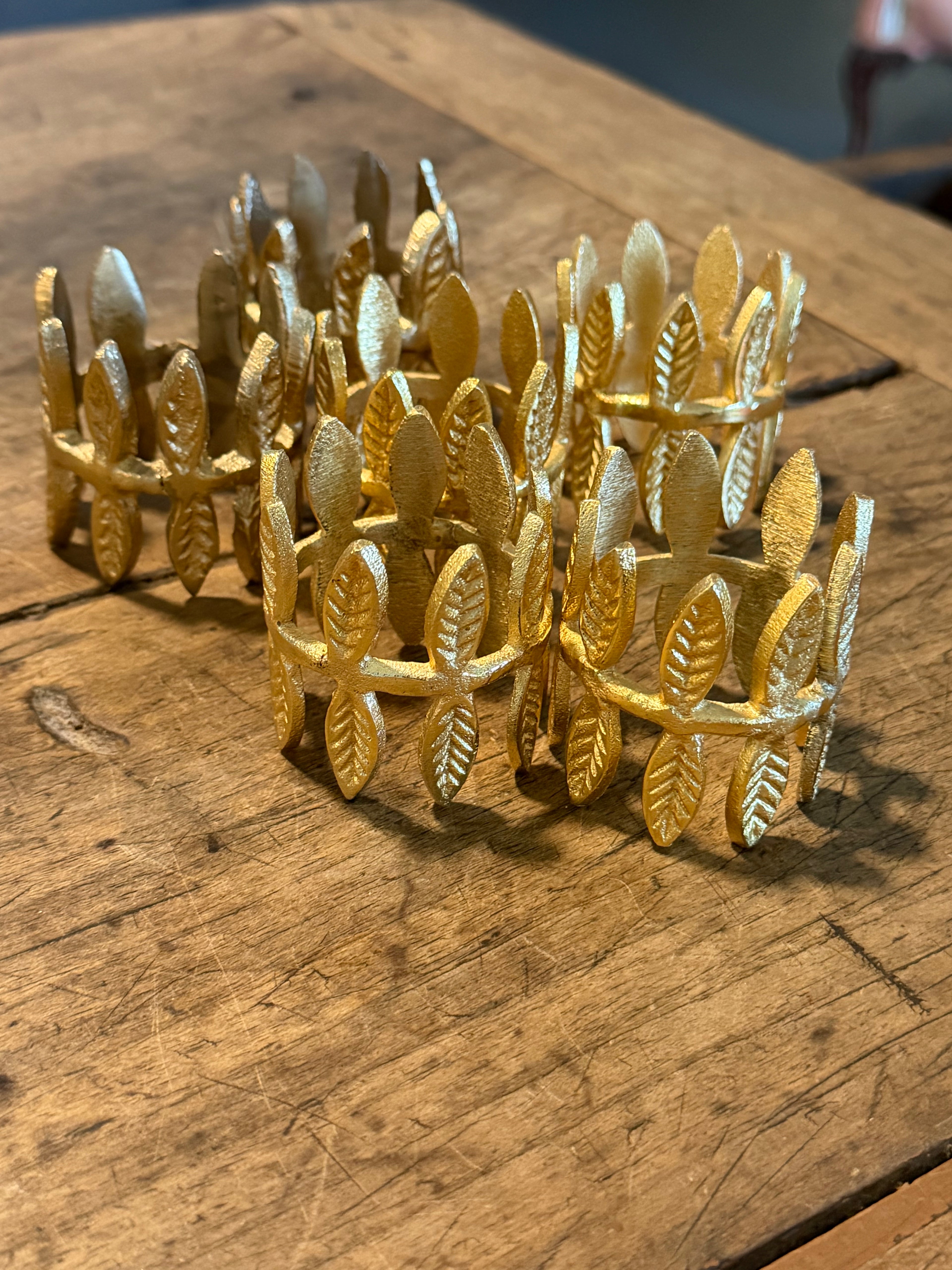 Set of Six Gold-Tone Leaf Motif Napkin Rings