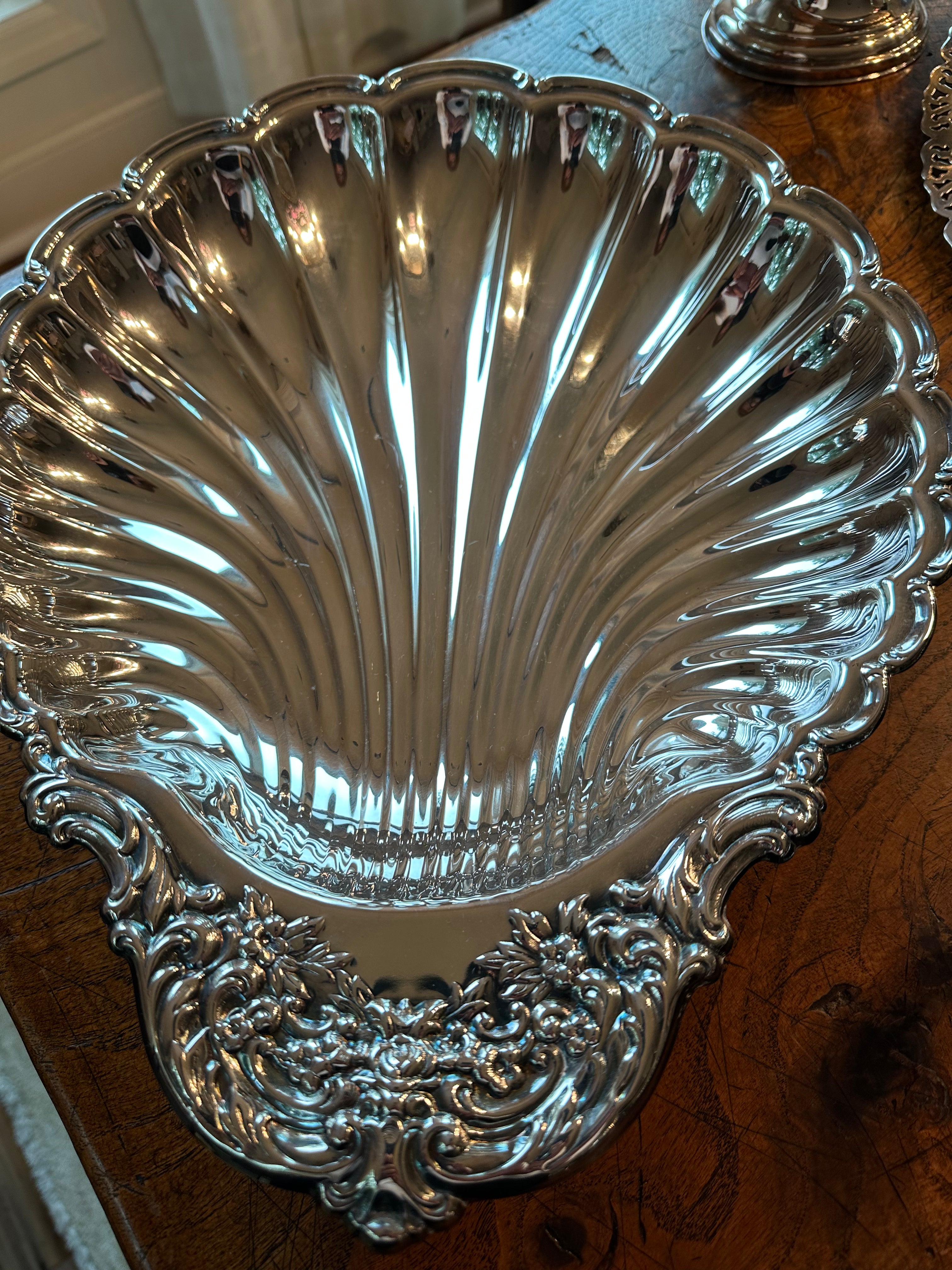 Vintage Silverplate Scallop Shell Serving Tray | 14” x 11.5”