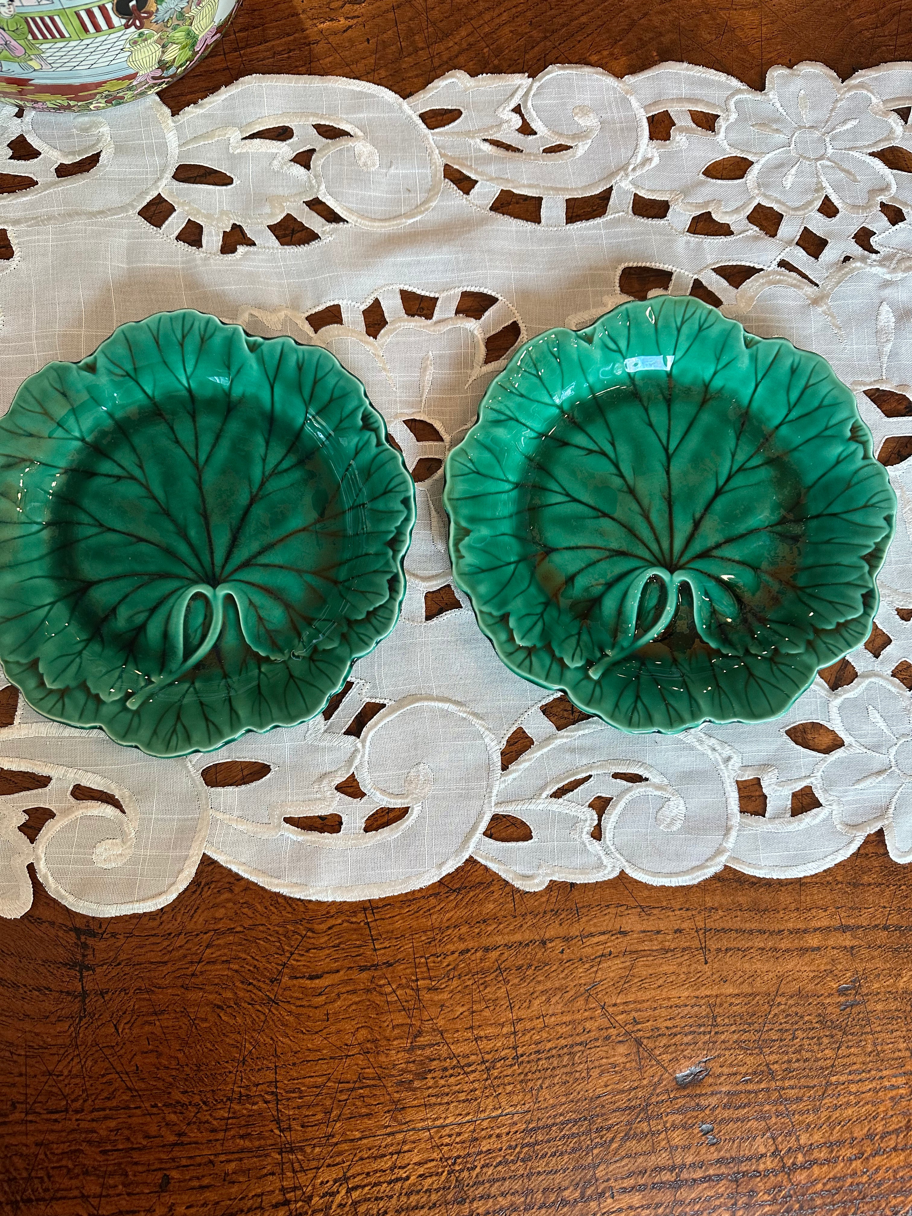 Vintage Wedgwood Etruria Barlaston Majolica Cabbage Leaf Plates – Set of 2 – 8" England Dark Green