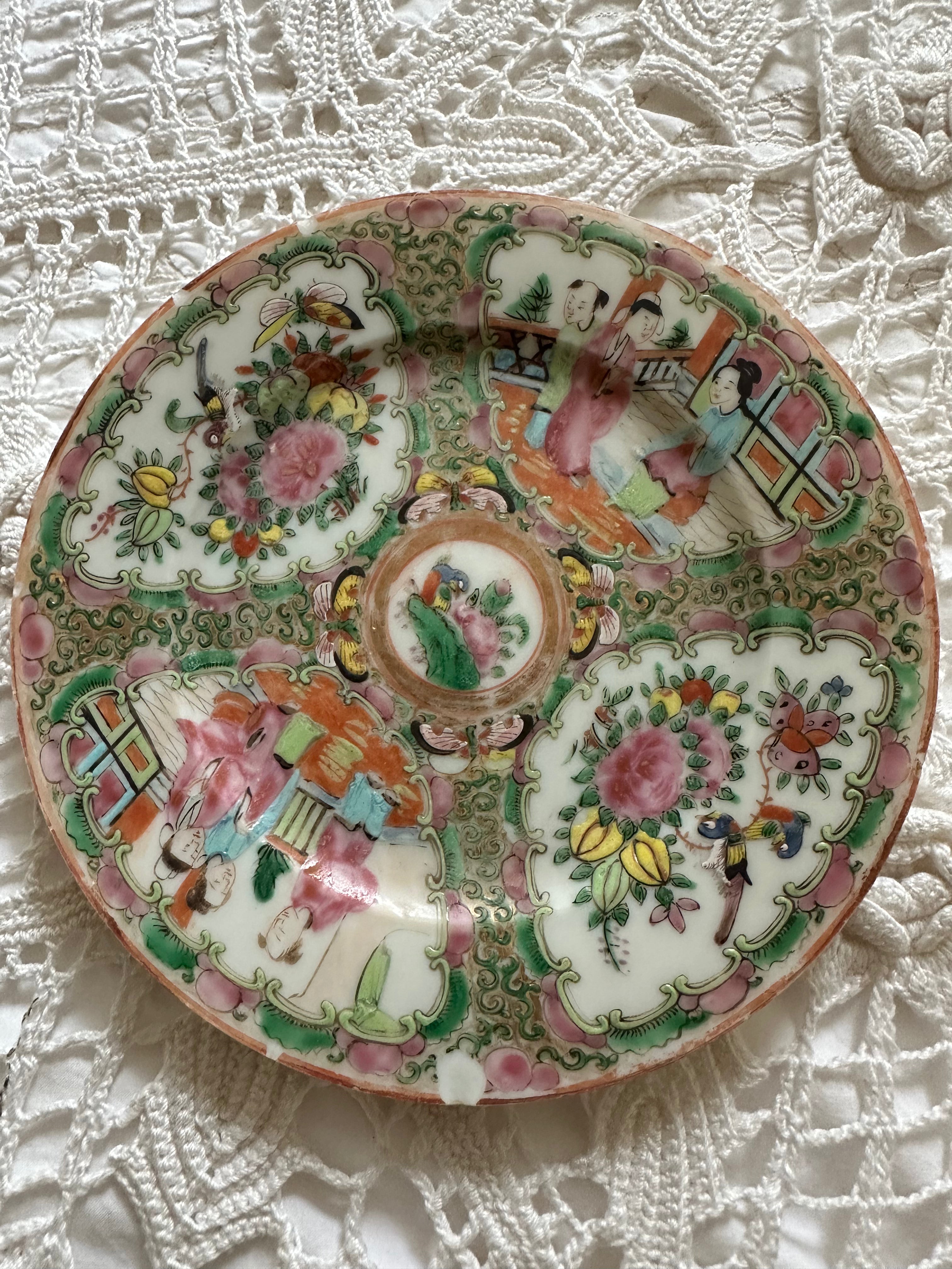 Antique Rose Medallion Plate – 6" Hand-Decorated Chinese Porcelain